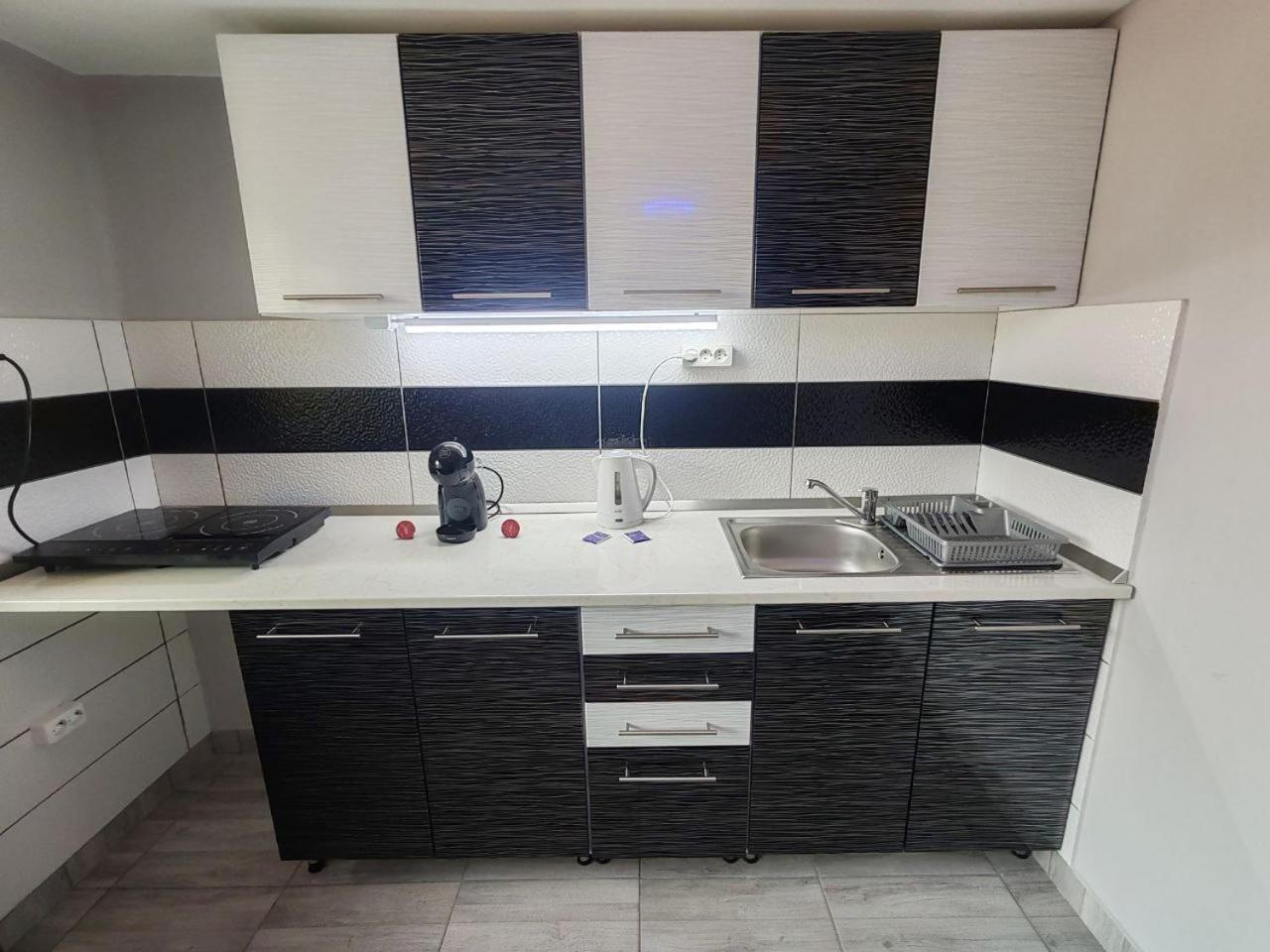 Hajnal Apartman Hajdúszoboszló 外观 照片