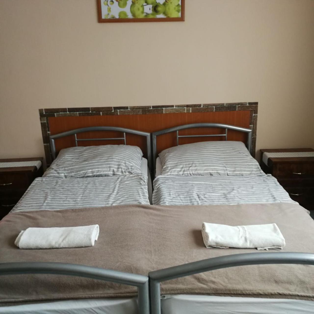 Hajnal Apartman Hajdúszoboszló 外观 照片