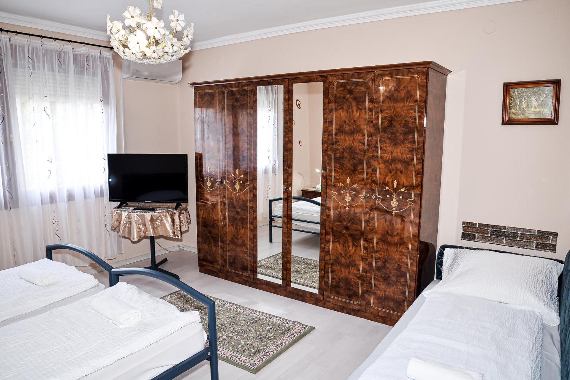 Hajnal Apartman Hajdúszoboszló 外观 照片
